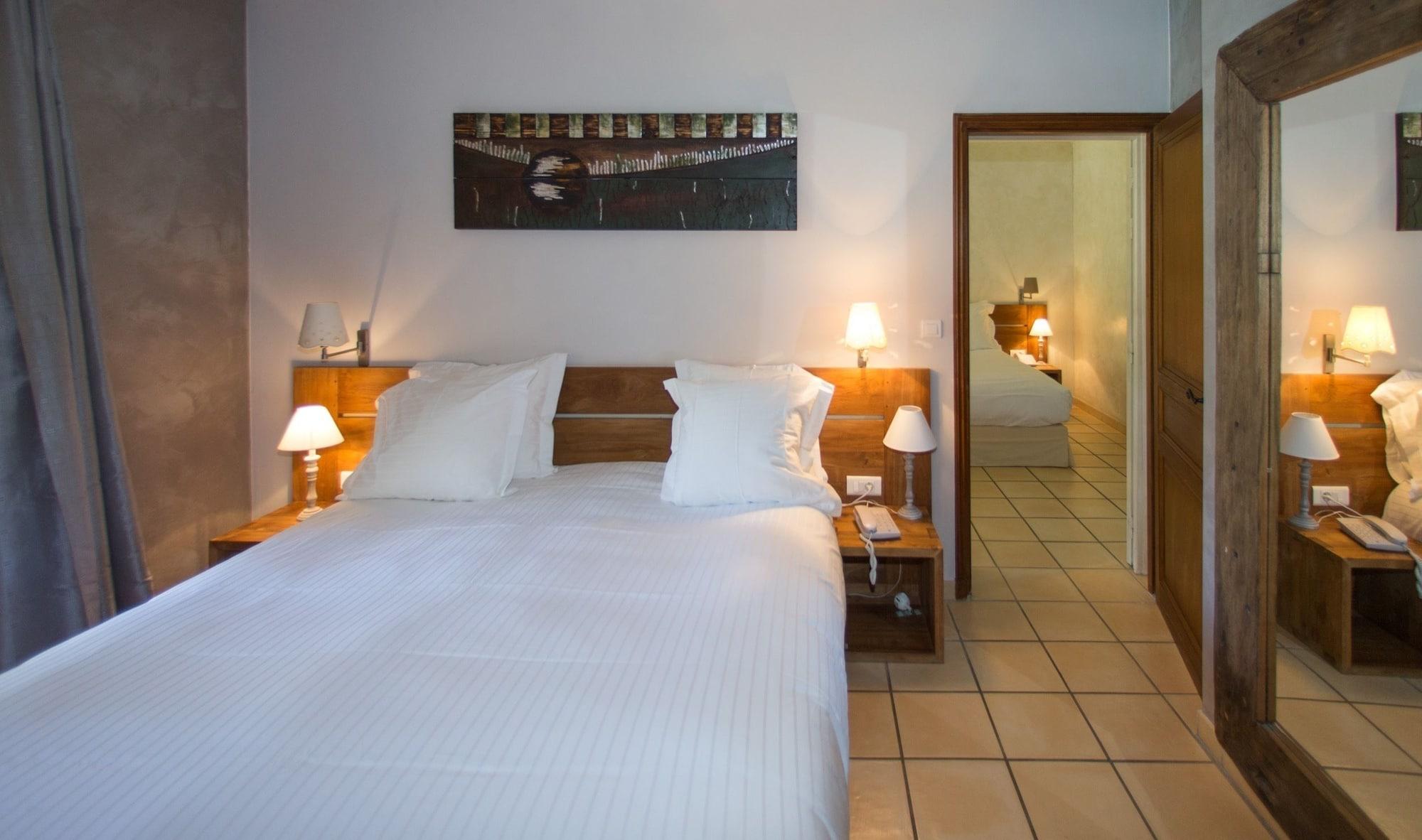 Hotel La Garbine ラマチュエル エクステリア 写真