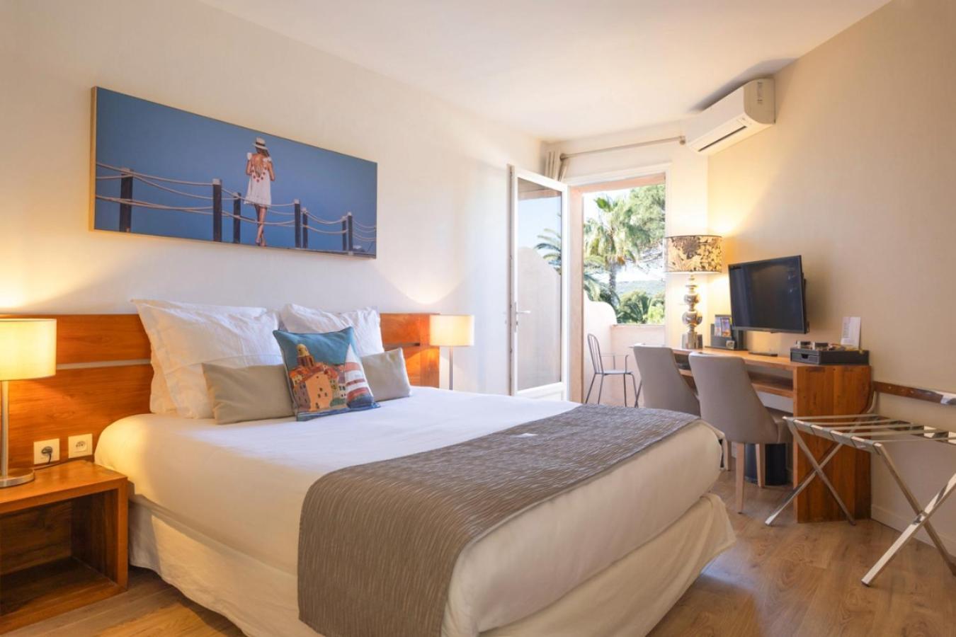 Hotel La Garbine ラマチュエル エクステリア 写真