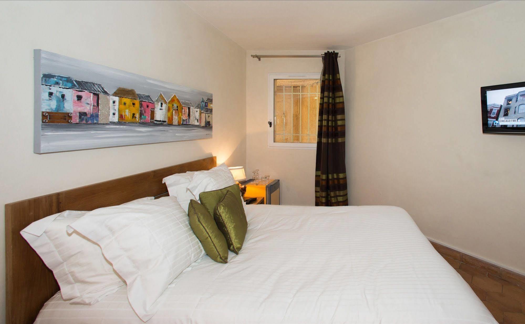 Hotel La Garbine ラマチュエル エクステリア 写真